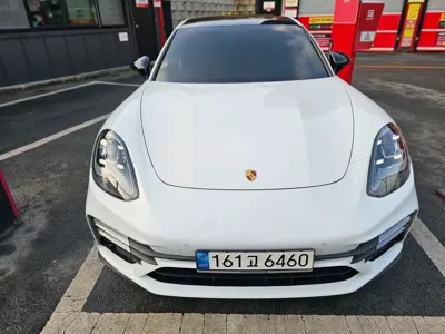 Porsche Panamera 2022, 86000 км, за 58548.06 USD