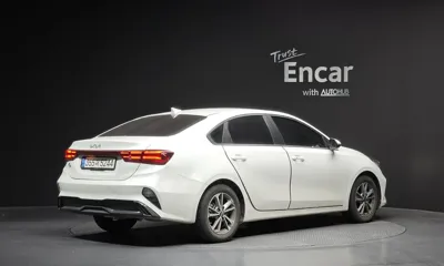Kia K3 2022, 75953 км, за 10457.78 USD