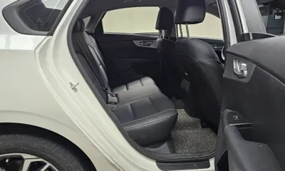 Kia K3 2022, 75953 км, за 10457.78 USD - фото 12