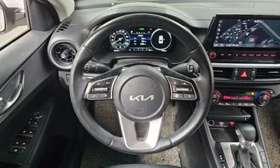Kia K3 2022, 75953 км, за 10457.78 USD - фото 13