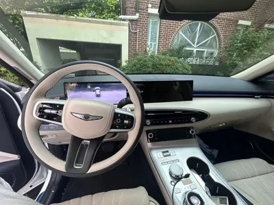 Genesis GV70 2026, 2374 км, за 27647.7 USD