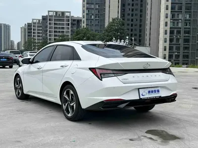 Hyundai Elantra 2023, 16000 км, за 14704.79 USD