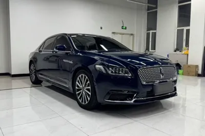 Lincoln Continental 2019, 70800 км, за 19055 USD