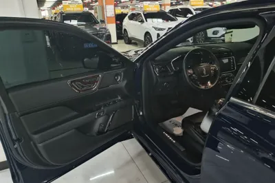 Lincoln Continental 2019, 70800 км, за 19055 USD - фото 18