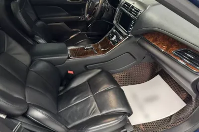 Lincoln Continental 2019, 70800 км, за 19055 USD - фото 19