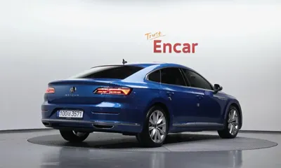 Volkswagen Arteon 2023, 24999 км, за 19500.28 USD