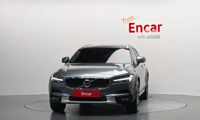 Volvo V90 2019, 140934 км, за 14983.72 USD