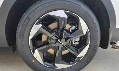Kia Sorento 2026, 1800 км, за 26359.3 USD