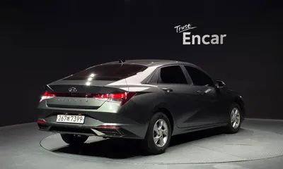 Hyundai Avante 2021, 114969 км, за 8196.73 USD