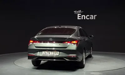 Hyundai Avante 2021, 114969 км, за 8196.73 USD