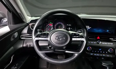 Hyundai Avante 2021, 114969 км, за 8196.73 USD - фото 13