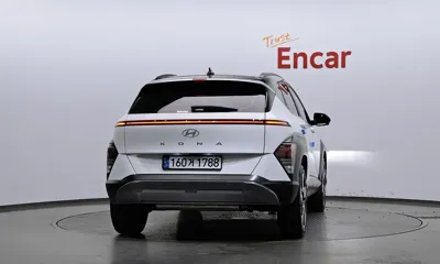 Hyundai Kona 2025, 23153 км, за 17592.23 USD