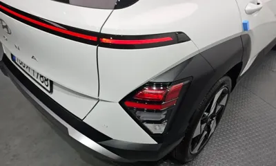 Hyundai Kona 2025, 23153 км, за 17592.23 USD - фото 23