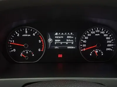 Kia Mohave 2017, 89836 км, за 10028 USD - фото 6