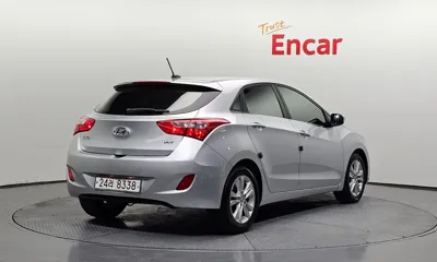 Hyundai i30 2014, 113114 км, за 4420.46 USD