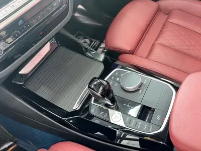 BMW X3 2023, 28000 км, за 27276.09 USD