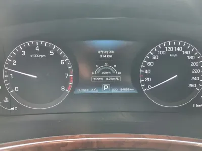 Hyundai Equus 2015, 94698 км, за 5883.13 USD - фото 8