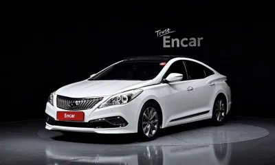 Hyundai Grandeur · 2015 год