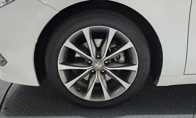 Hyundai Grandeur 2015, 117392 км, за 5854.01 USD