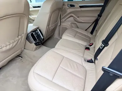 Porsche Cayenne 2012, 200000 км, за 10594.26 USD - фото 7