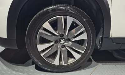 Peugeot 2008 2017, 77162 км, за 8039.09 USD