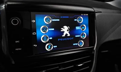 Peugeot 2008 2017, 77162 км, за 8027.59 USD - фото 18