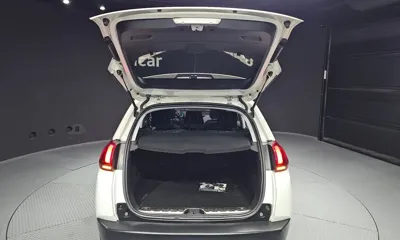 Peugeot 2008 2017, 77162 км, за 8027.59 USD - фото 20