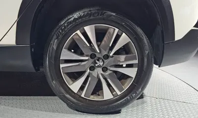 Peugeot 2008 2017, 77162 км, за 8027.59 USD - фото 21