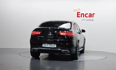 Mercedes-Benz GLC-Class 2019, 104084 км, за 18379.94 USD