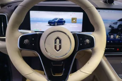 Hima AITO M9 2025, 14300 км, за 65540 USD - фото 18