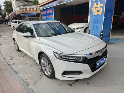 Honda Accord 2019, 80000 км, за 11708.78 USD
