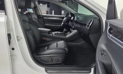 Hyundai Grandeur 2019, 73123 км, за 10278.44 USD - фото 11