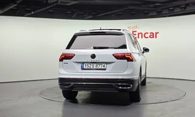 Volkswagen Tiguan 2022, 81013 км, за 17773.37 USD