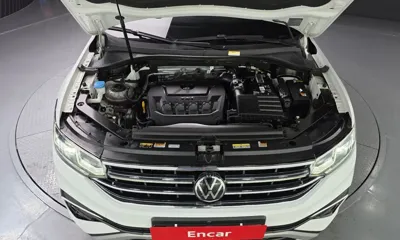 Volkswagen Tiguan 2022, 81013 км, за 17773.37 USD - фото 6