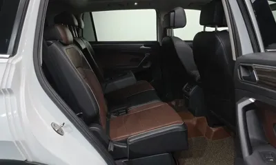 Volkswagen Tiguan 2022, 81013 км, за 17773.37 USD - фото 12