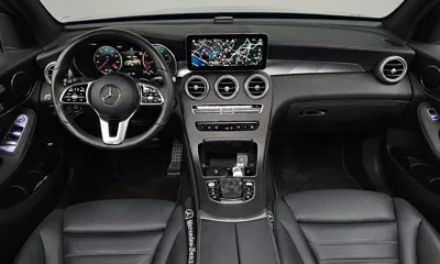 Mercedes-Benz GLC-Class 2023, 35812 км, за 32324.19 USD - фото 7