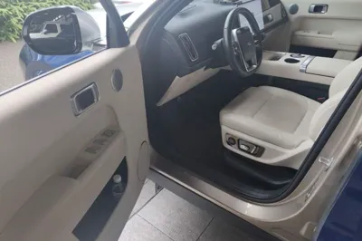 Li Auto L9 2022, 91500 км, за 33893 USD - фото 19