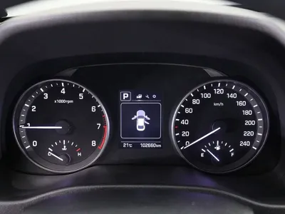 Hyundai Avante 2017, 102655 км, за 6310.18 USD - фото 6