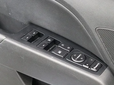 Hyundai Avante 2017, 102655 км, за 6310.18 USD - фото 14