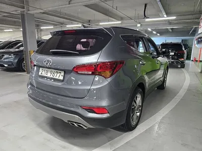Hyundai Santafe 2018, 81373 км, за 10047.6 USD