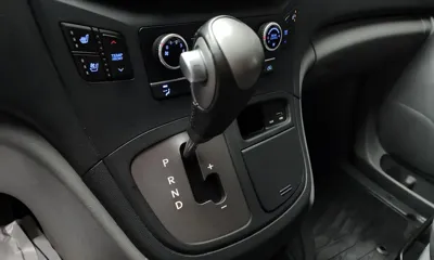 Hyundai Starex 2020, 118082 км, за 11832.37 USD - фото 9