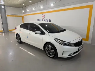 Kia K3 2017, 114950 км, за 5609.51 USD - фото 9