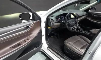 Hyundai Grandeur 2017, 64940 км, за 12340.82 USD - фото 11