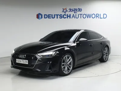 Audi A7 · 2020 год