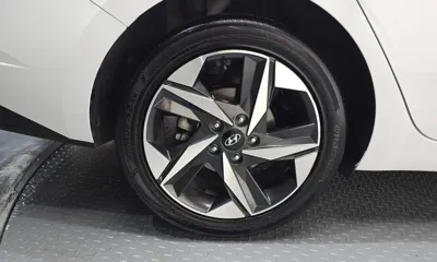 Hyundai Avante 2021, 79066 км, за 12105.22 USD