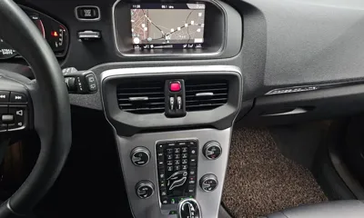 Volvo V40 2019, 94979 км, за 9780.75 USD - фото 13