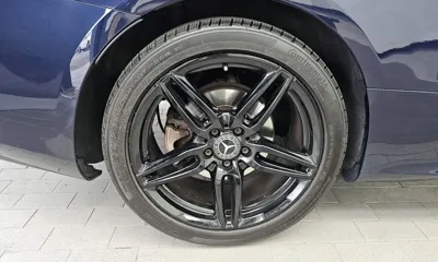 Mercedes-Benz E-Class 2019, 70278 км, за 16436.95 USD