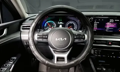 Kia K5 2023, 18658 км, за 8704.41 USD - фото 13