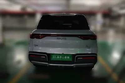 BYD Yuan Up 2025, 7600 км, за 15381 USD