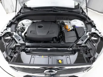 Volvo XC60 2026, 4495 км, за 46804.9 USD - фото 6